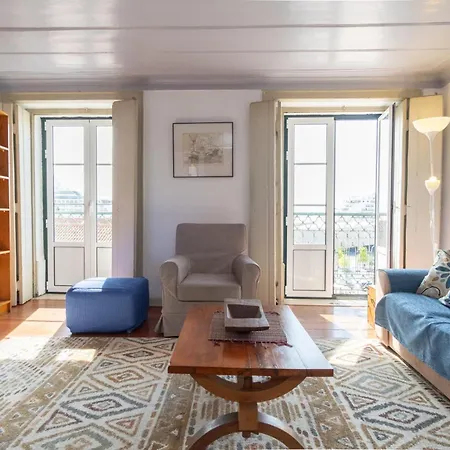 In Alfama, Near Metro & Cafes - Ttl126 Apartment