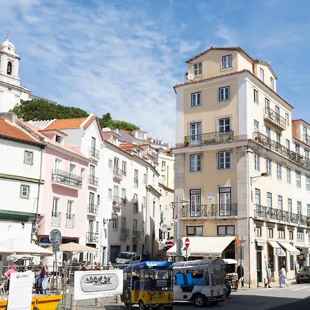 In Alfama, Near Metro & Cafes - Ttl126